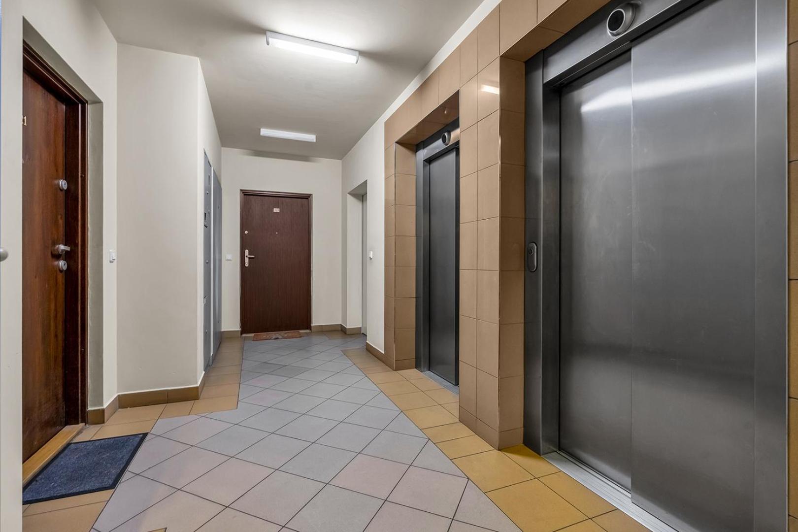 Metro Bemowo Comfort Studio Warsawa Bagian luar foto